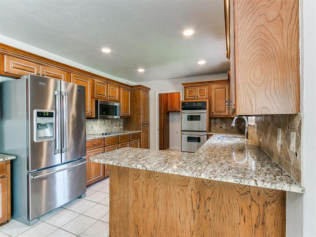 9321 Lansbrook Lane