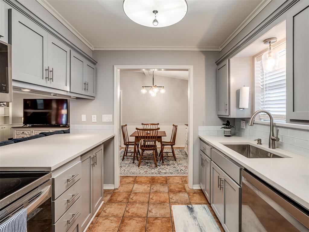 4328 NW 56th Street
