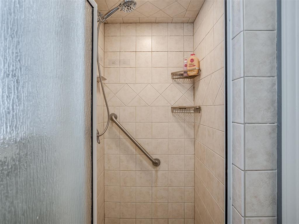 4328 NW 56th Street