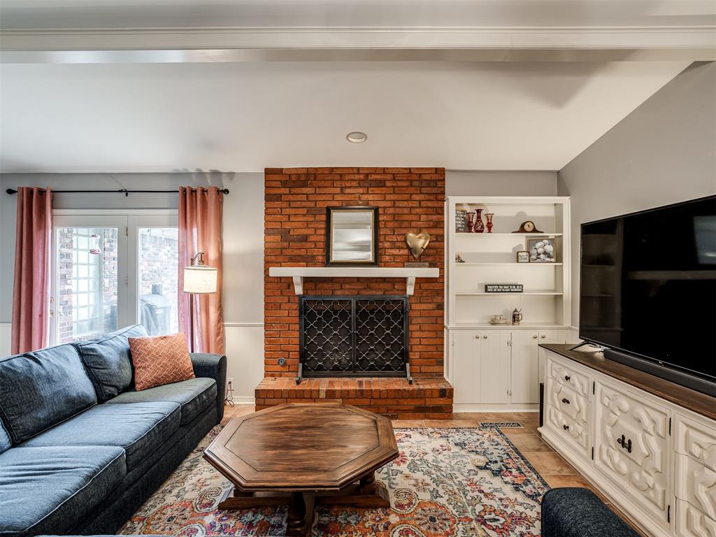 4328 NW 56th Street
