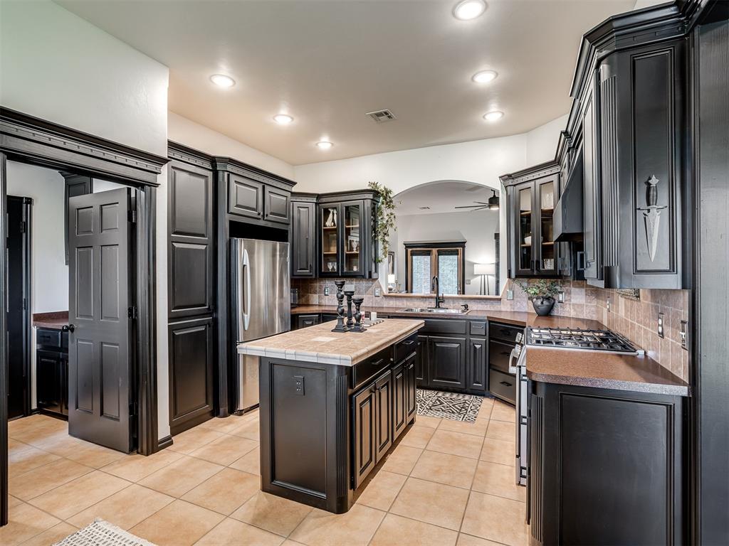 4007 Kitty Hawk Drive