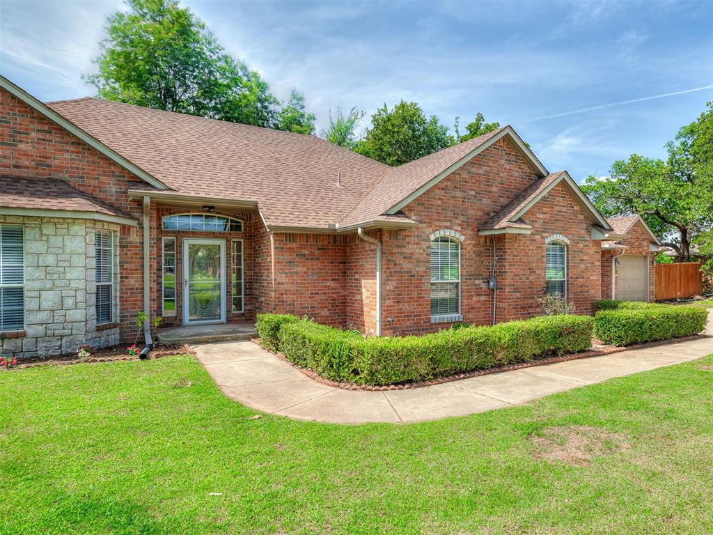 4445 Oak Hill