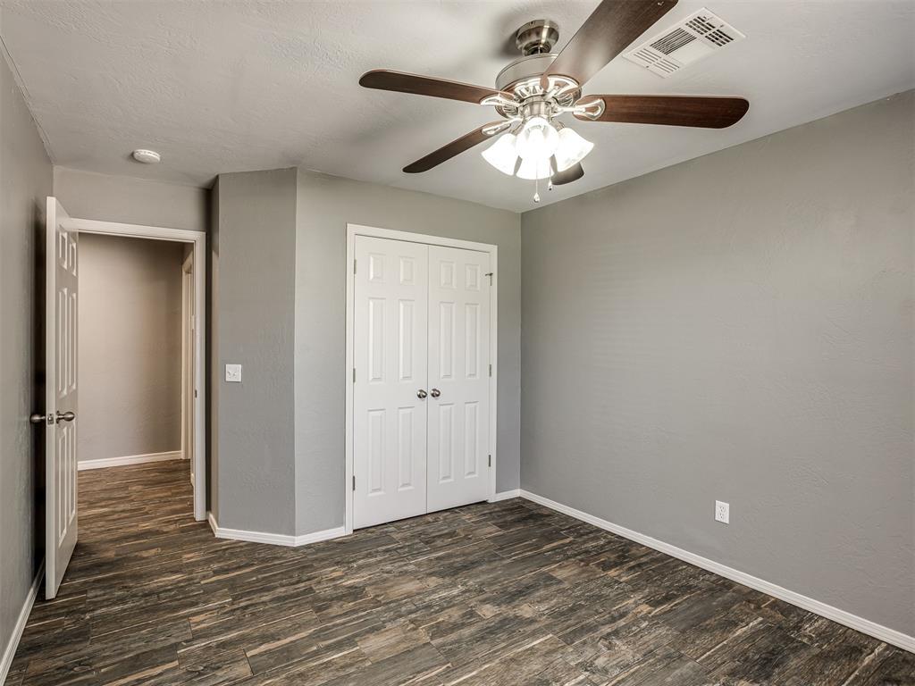 4445 Oak Hill