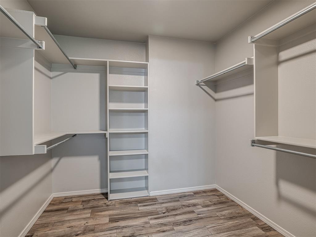 4445 Oak Hill
