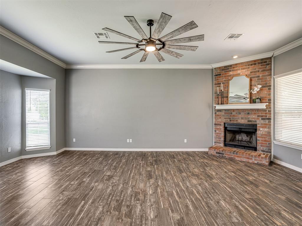 4445 Oak Hill
