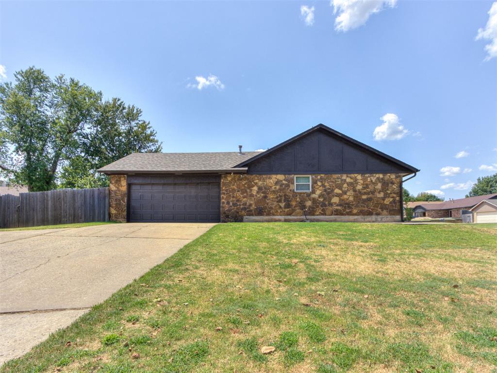 9724 Kent Drive