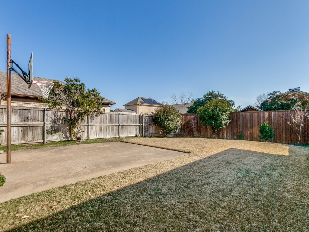6130 La Cosa Drive