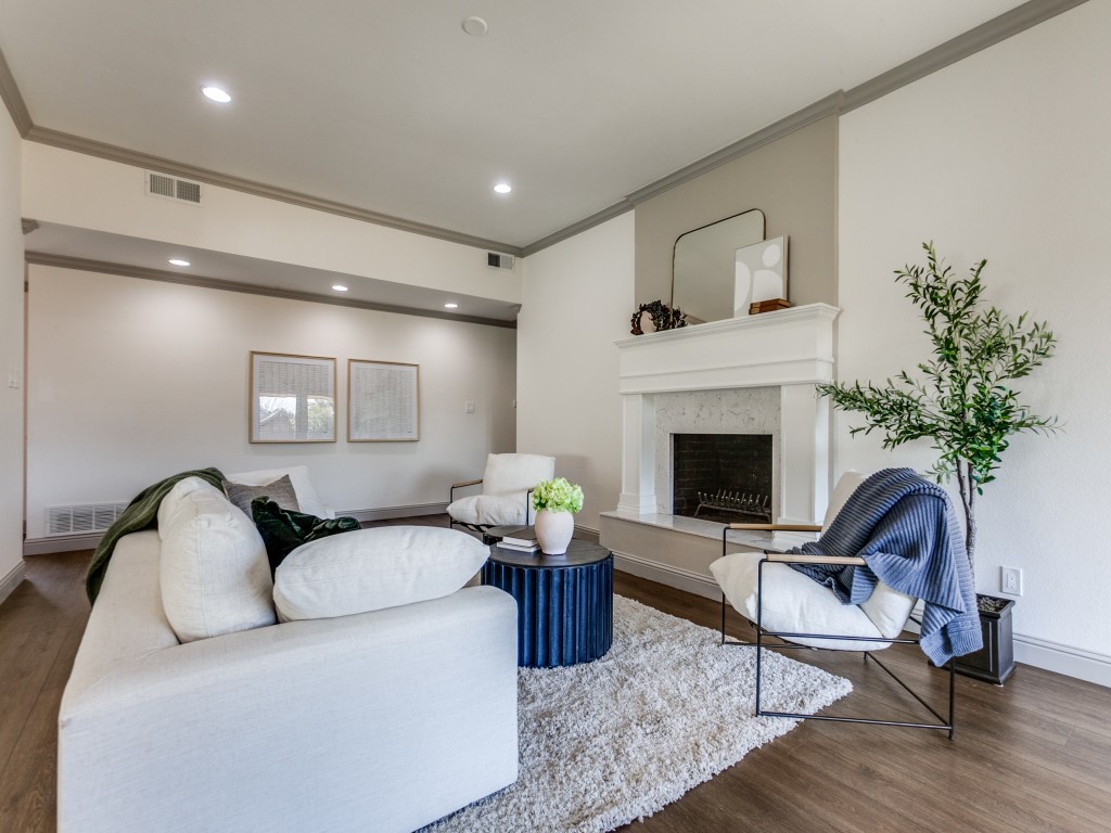 6130 La Cosa Drive