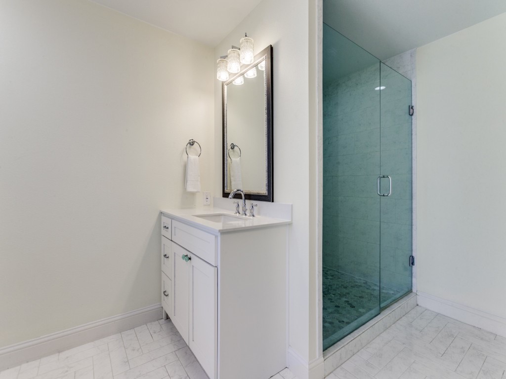 6130 La Cosa Drive