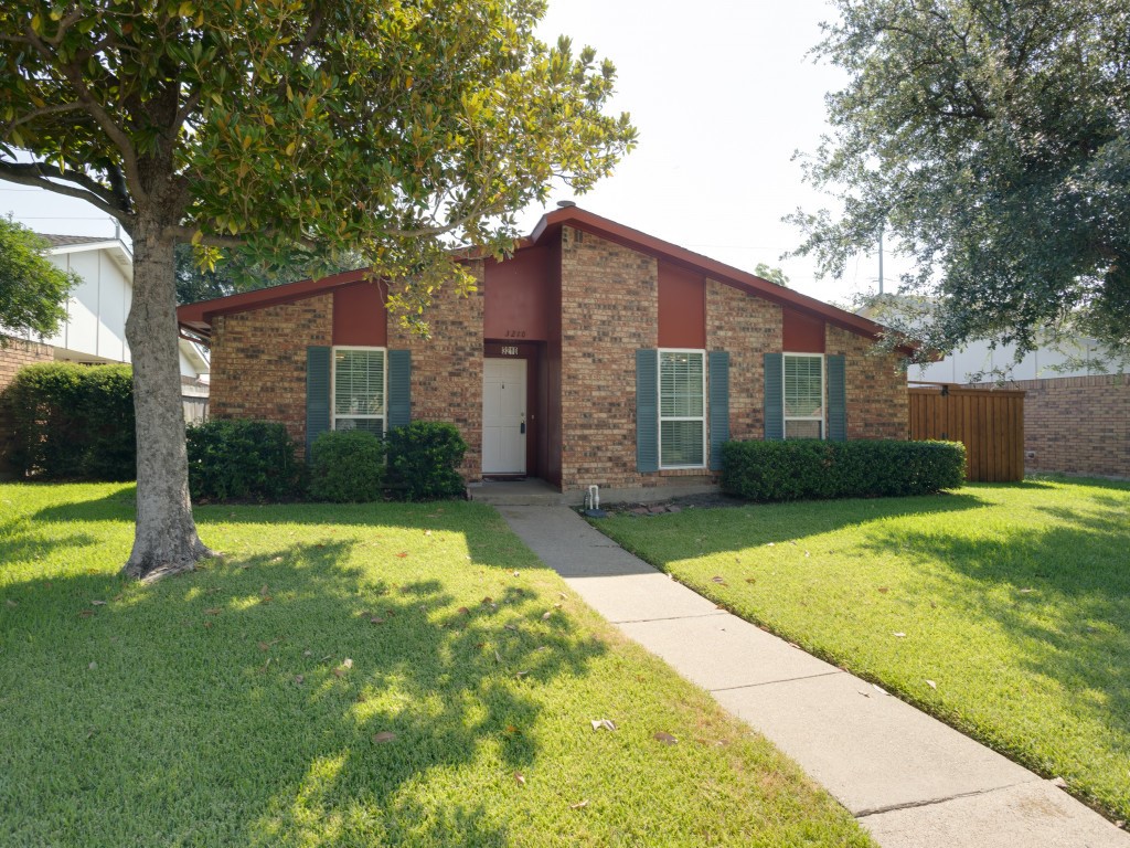 3210 Flameleaf Street