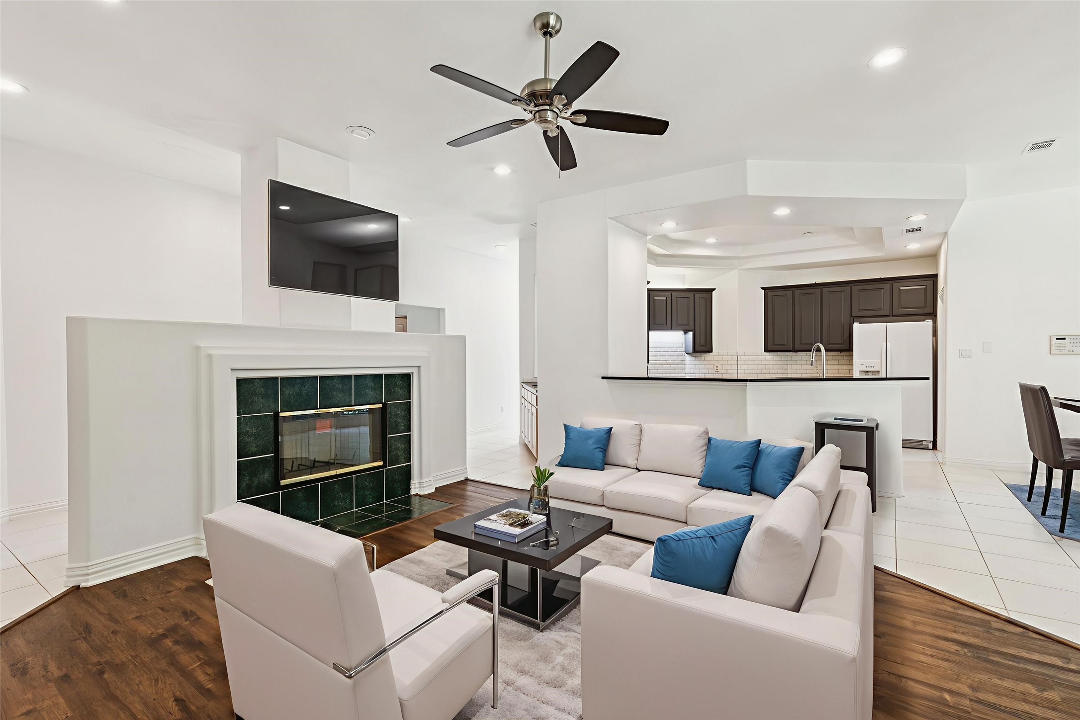 6919 Marina Shores Court
