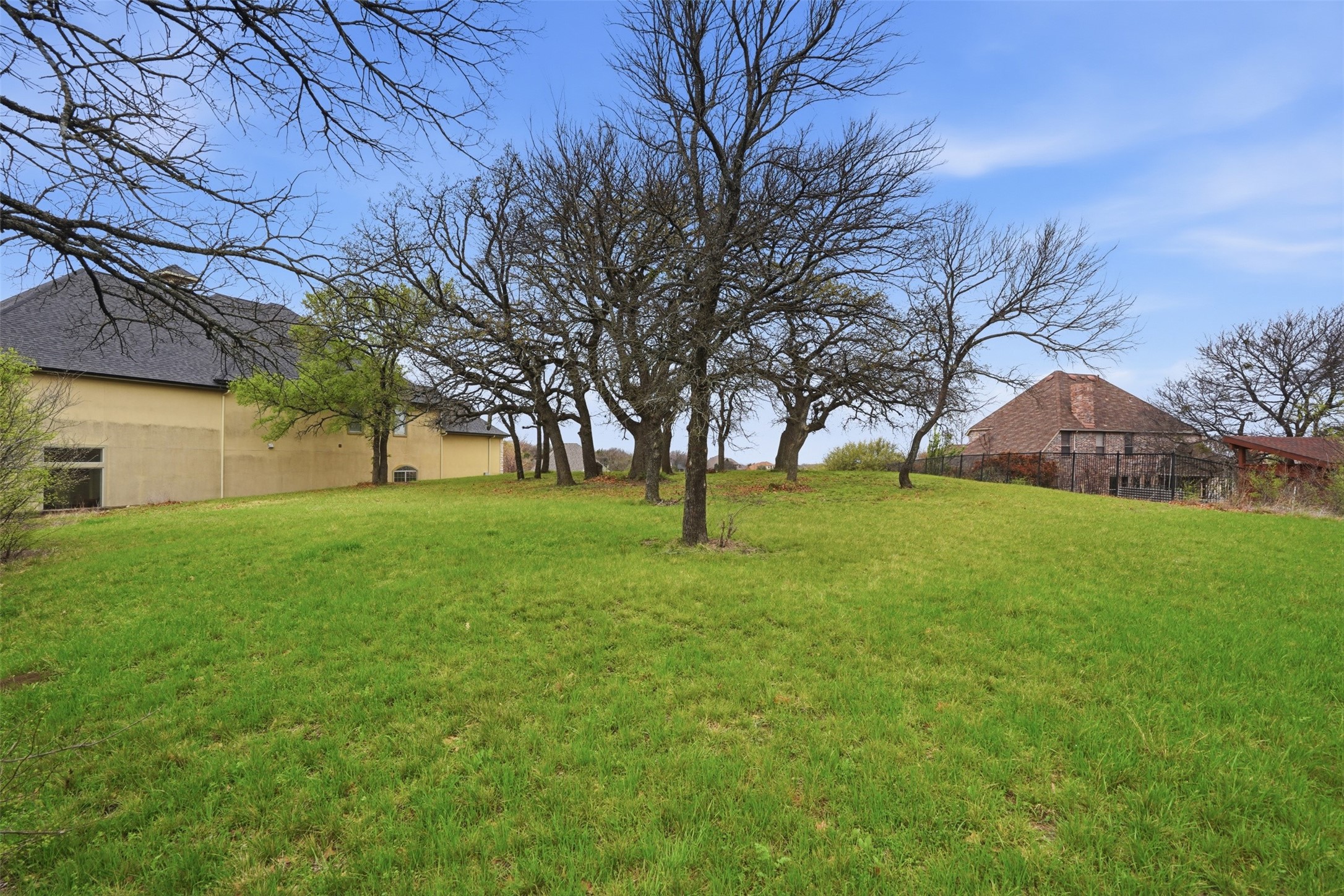 2605 Whispering Oaks Cove