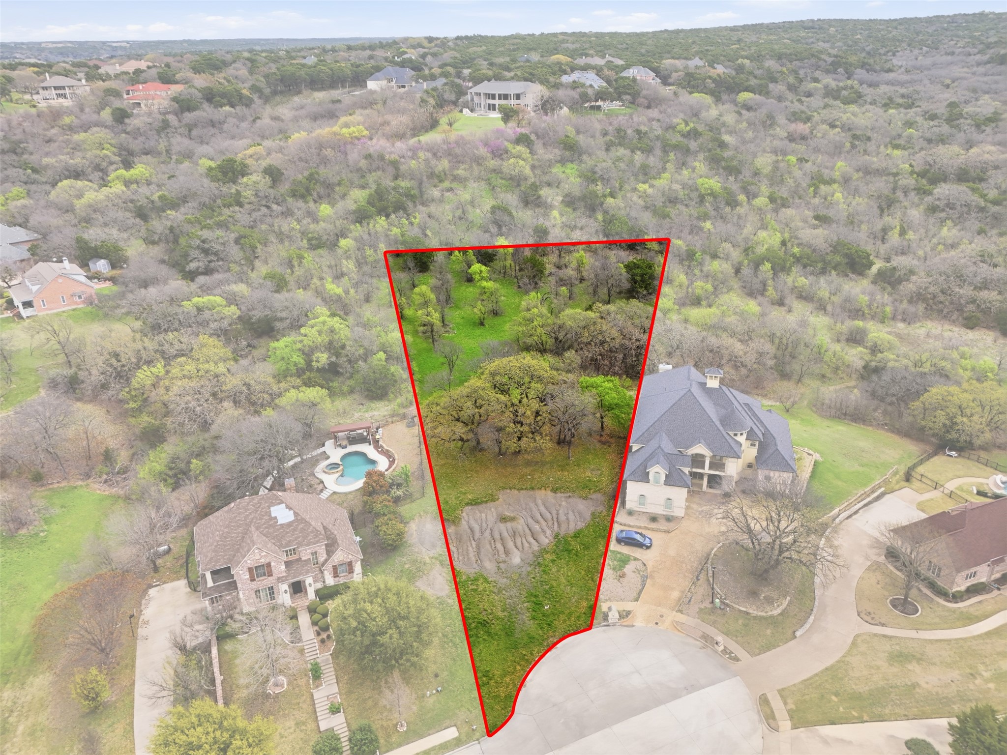2605 Whispering Oaks Cove