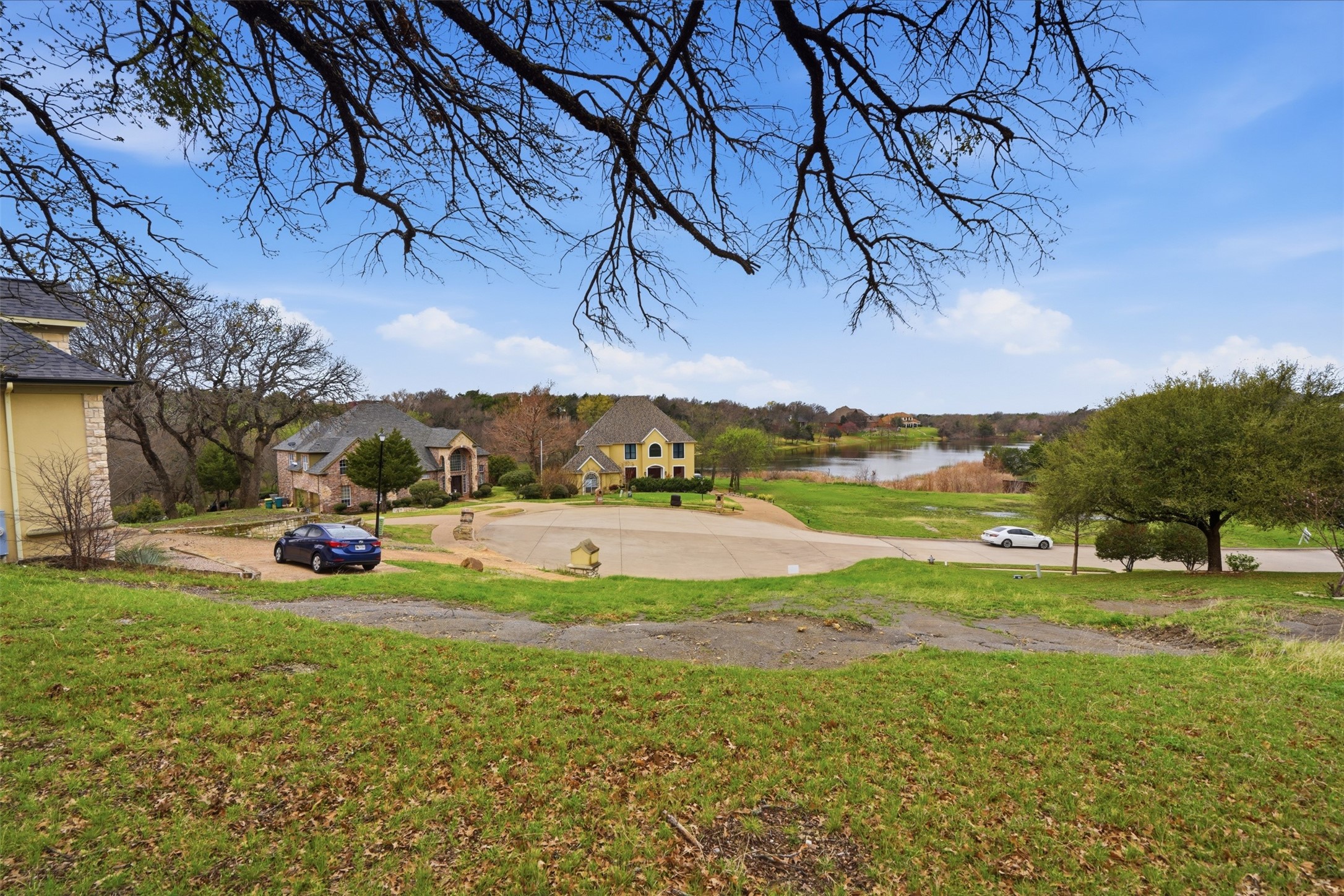 2605 Whispering Oaks Cove
