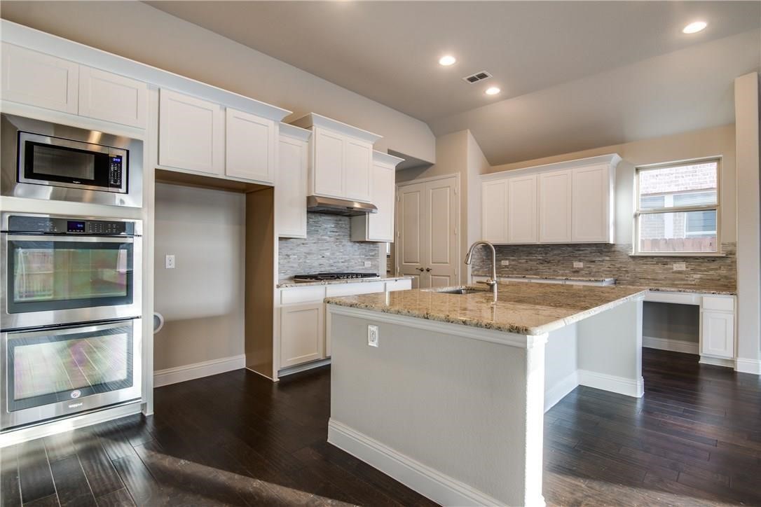 2612 Walnut Creek Lane