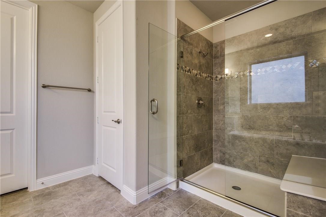 2612 Walnut Creek Lane
