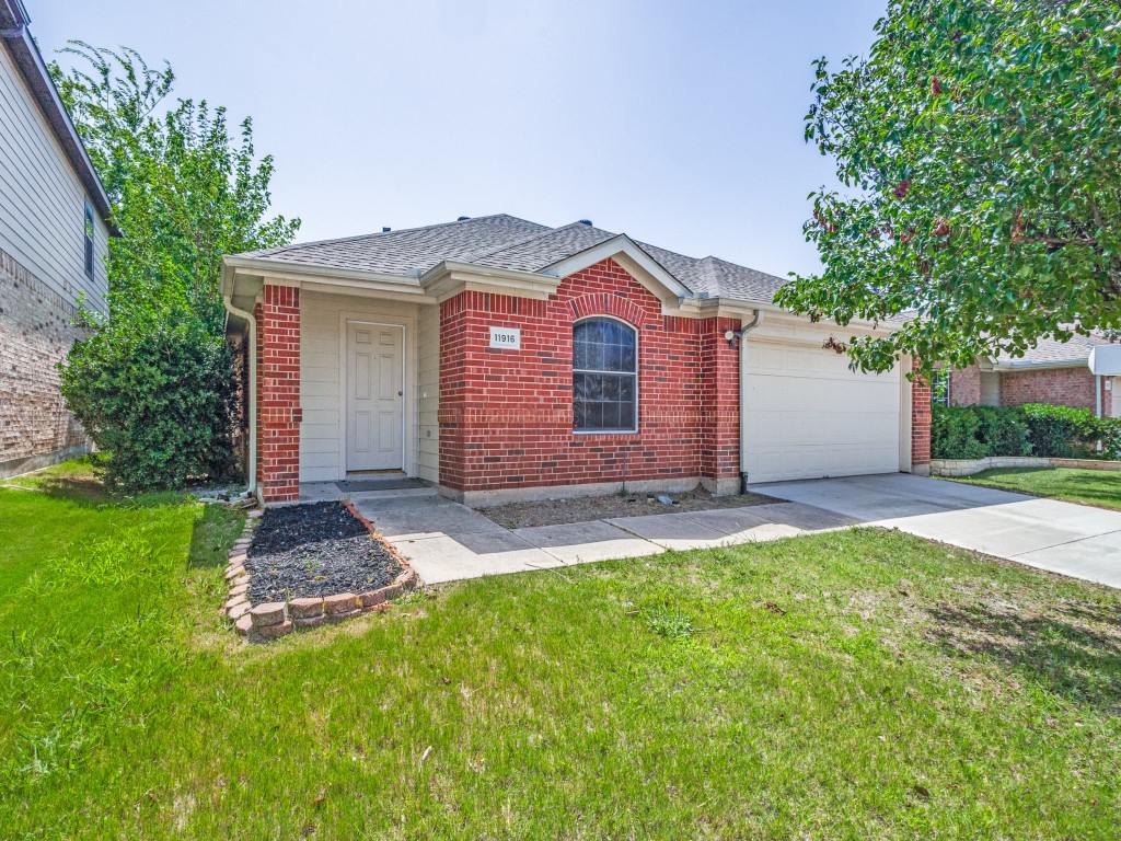 11916 Hickory Circle