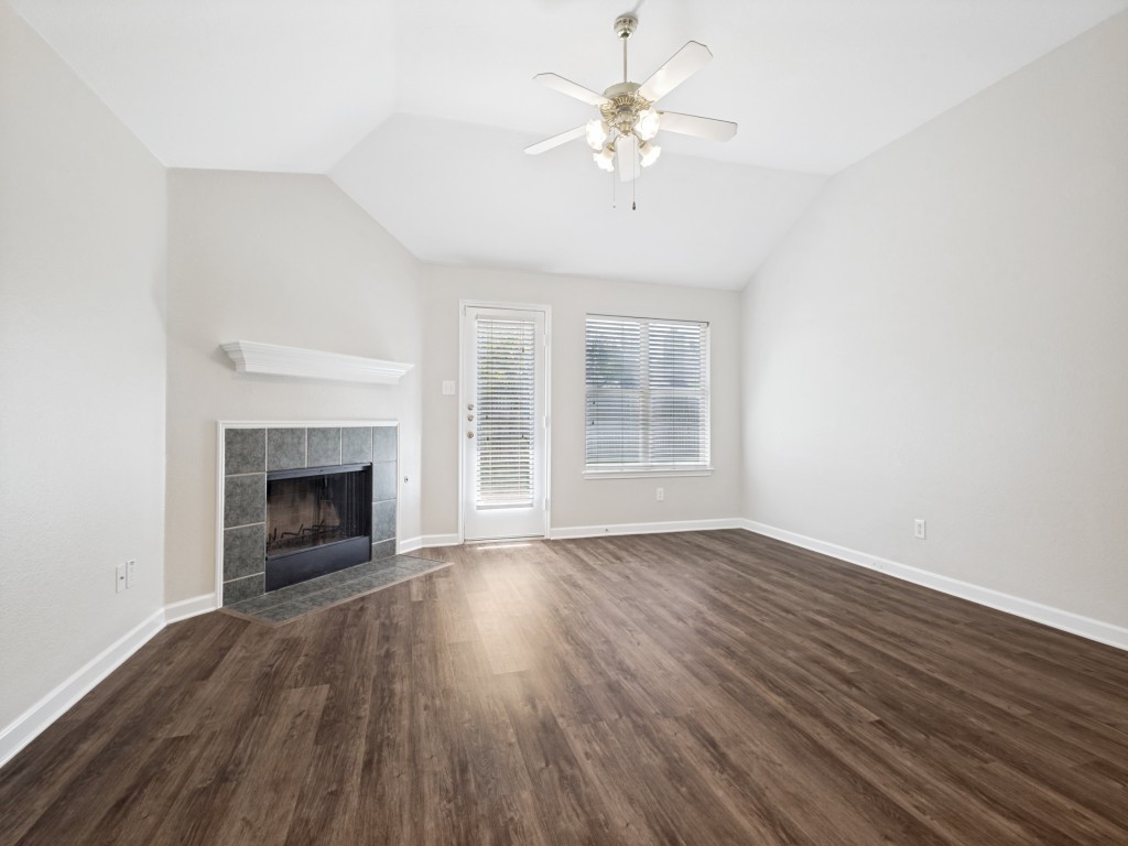 11916 Hickory Circle
