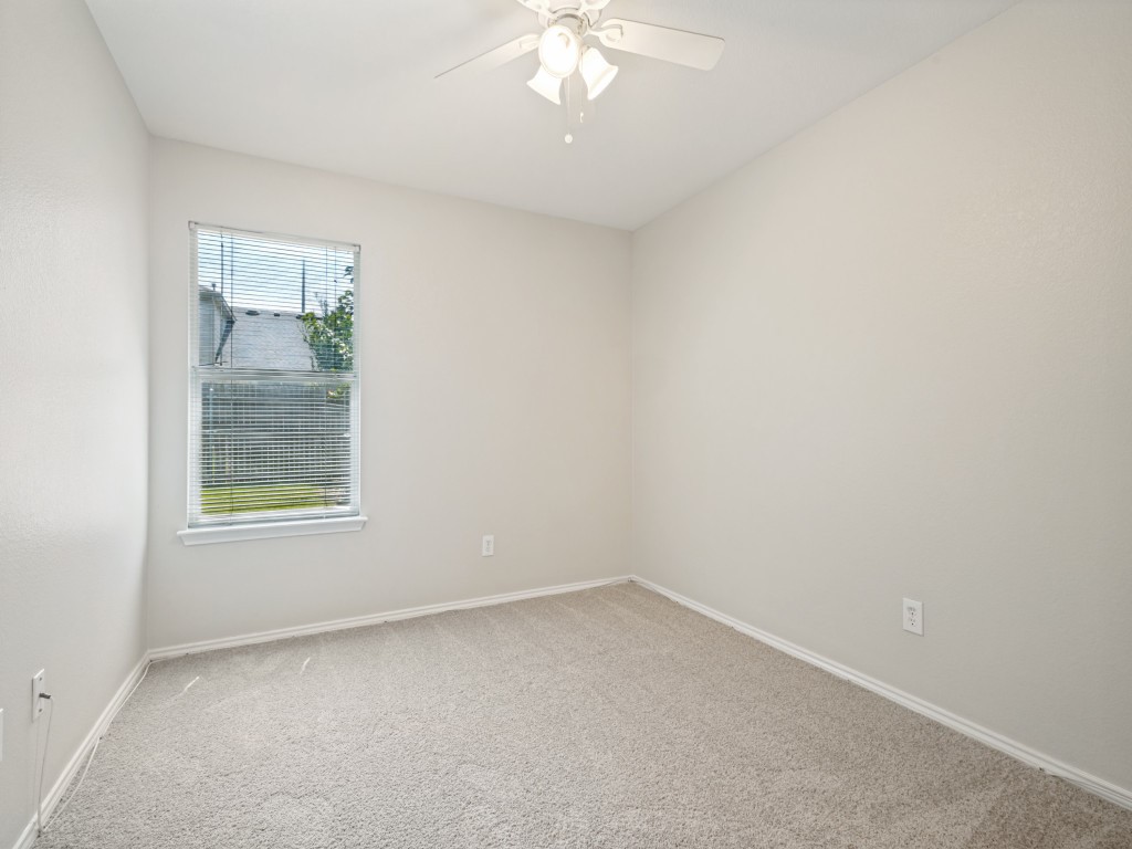 11916 Hickory Circle