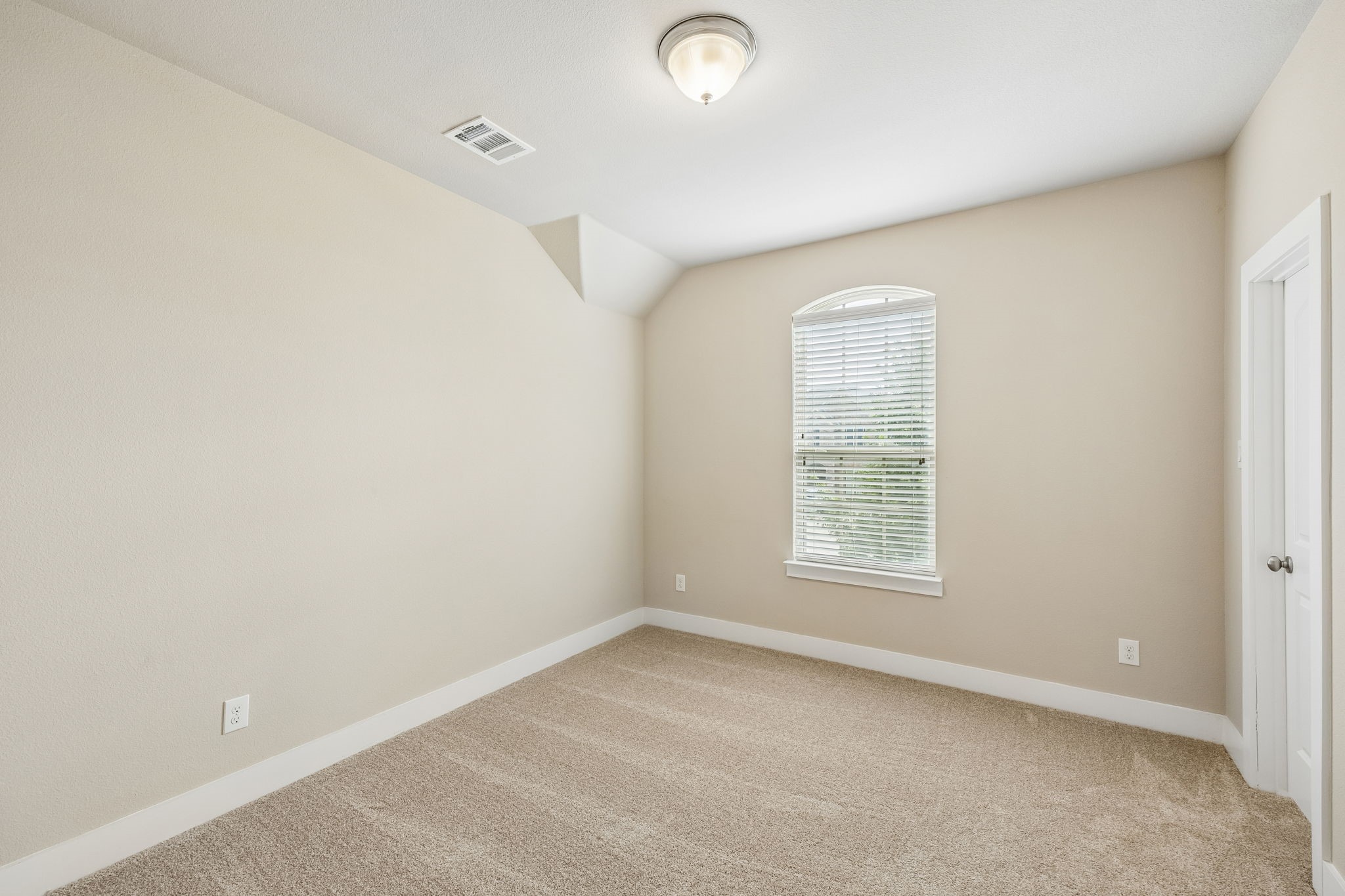 1605 Hardeman Lane