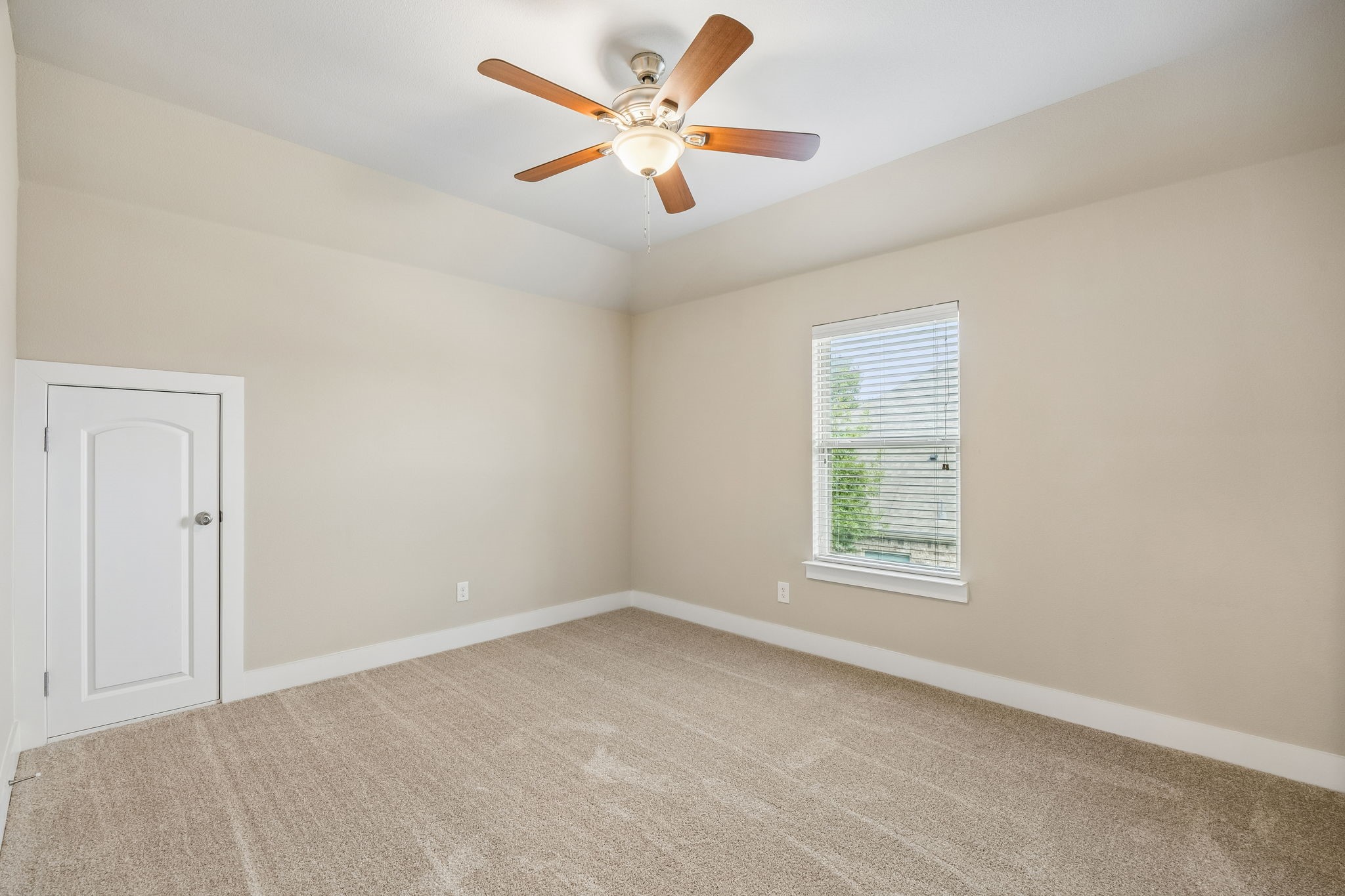1605 Hardeman Lane