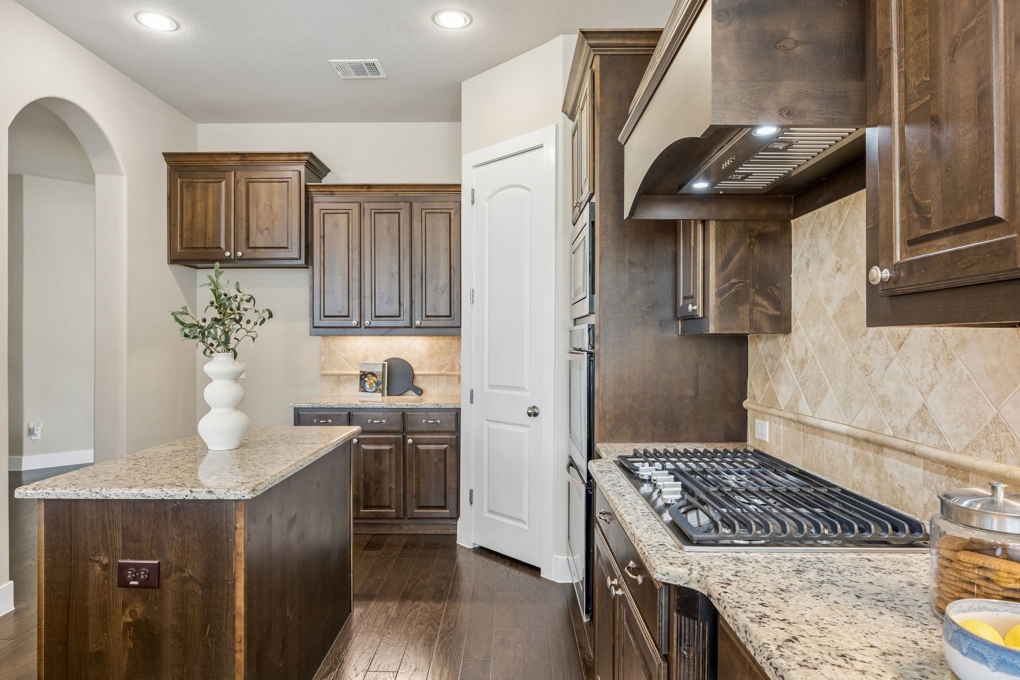 1605 Hardeman Lane
