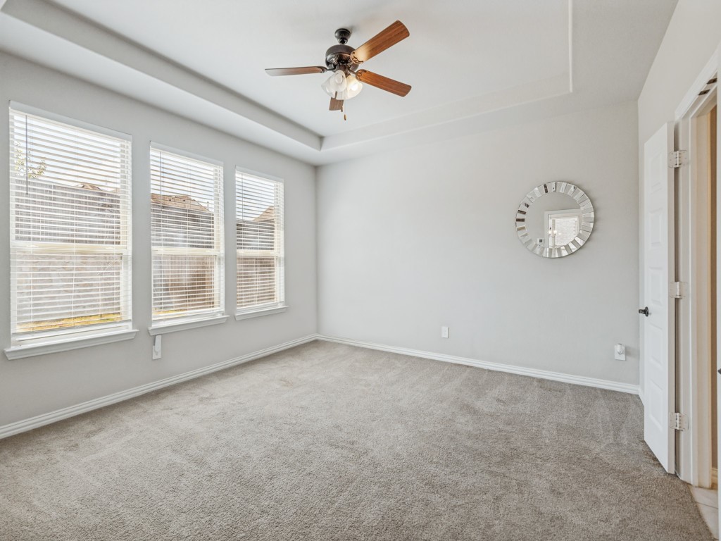 1267 Binfield Drive