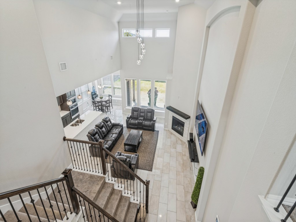 1267 Binfield Drive