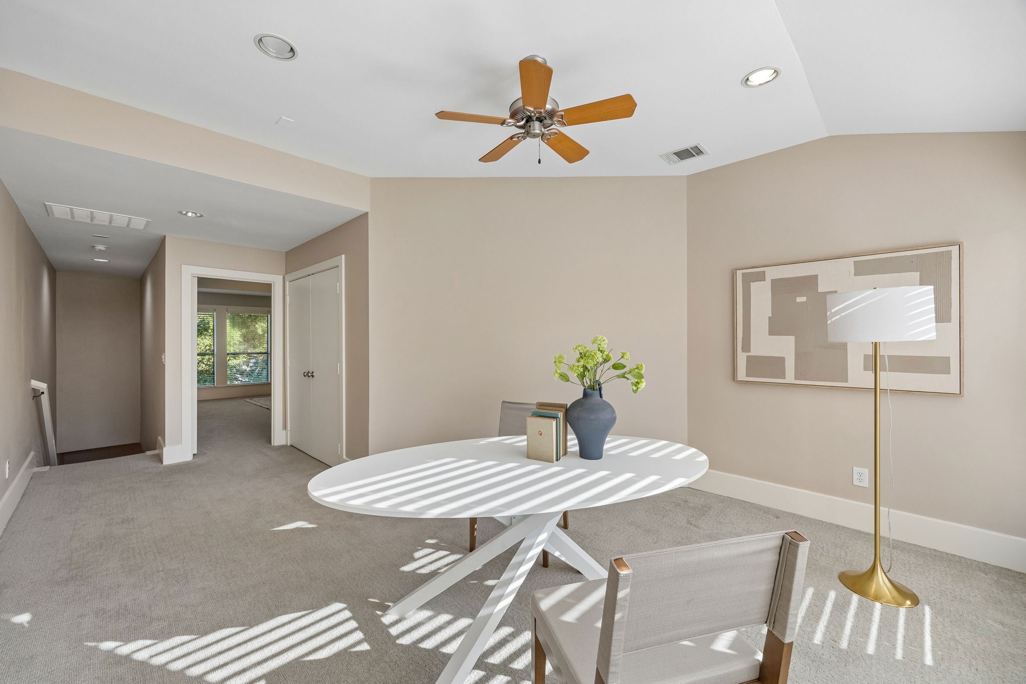 2606 Shelby Avenue 102