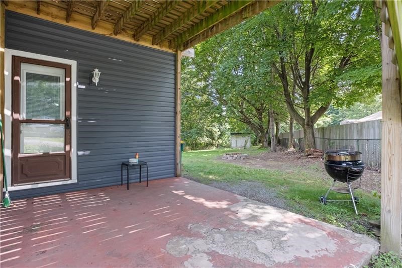 1626 Middle Road