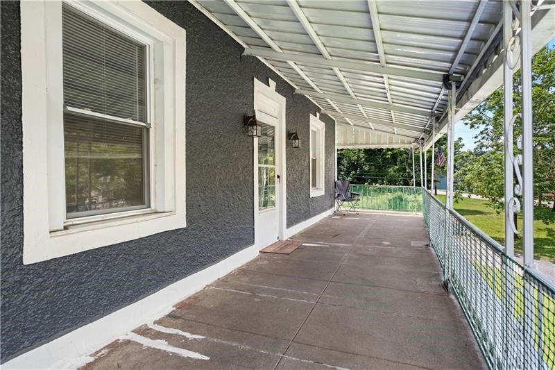 1626 Middle Road