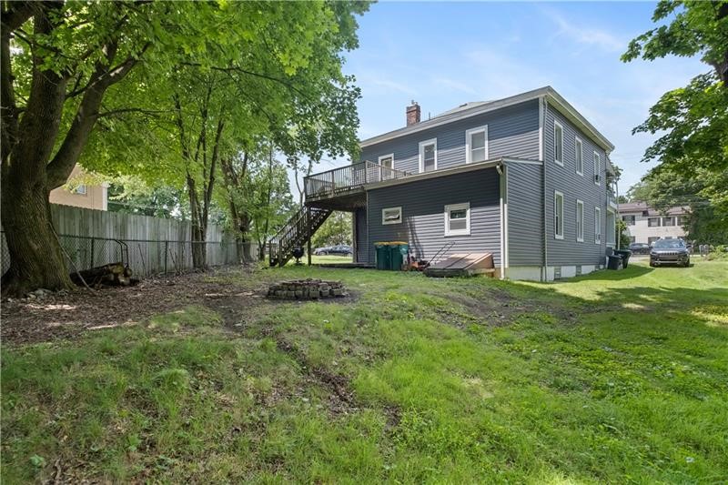 1626 Middle Road