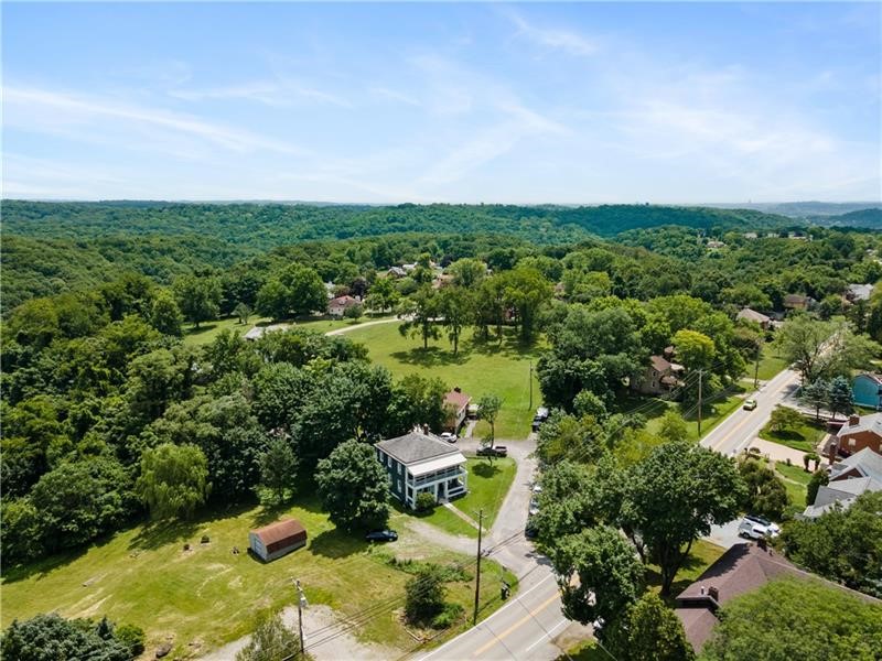 1626 Middle Road
