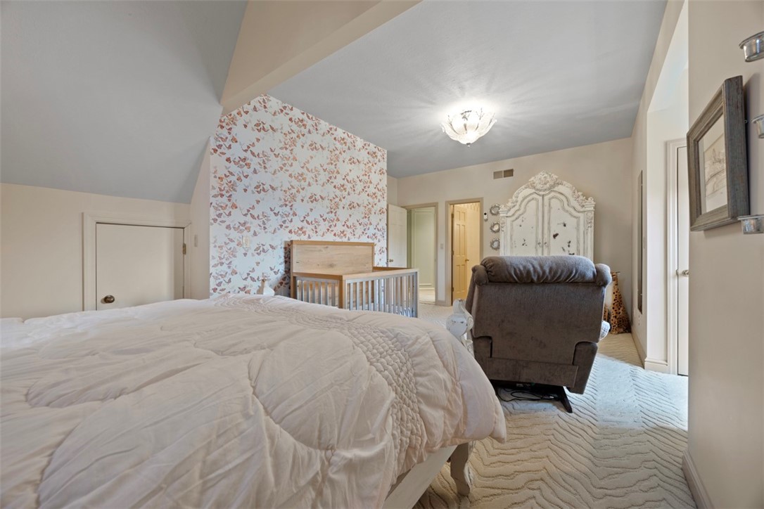 100 Ashley Ct