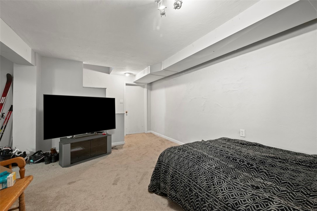 220 Guyasuta Rd