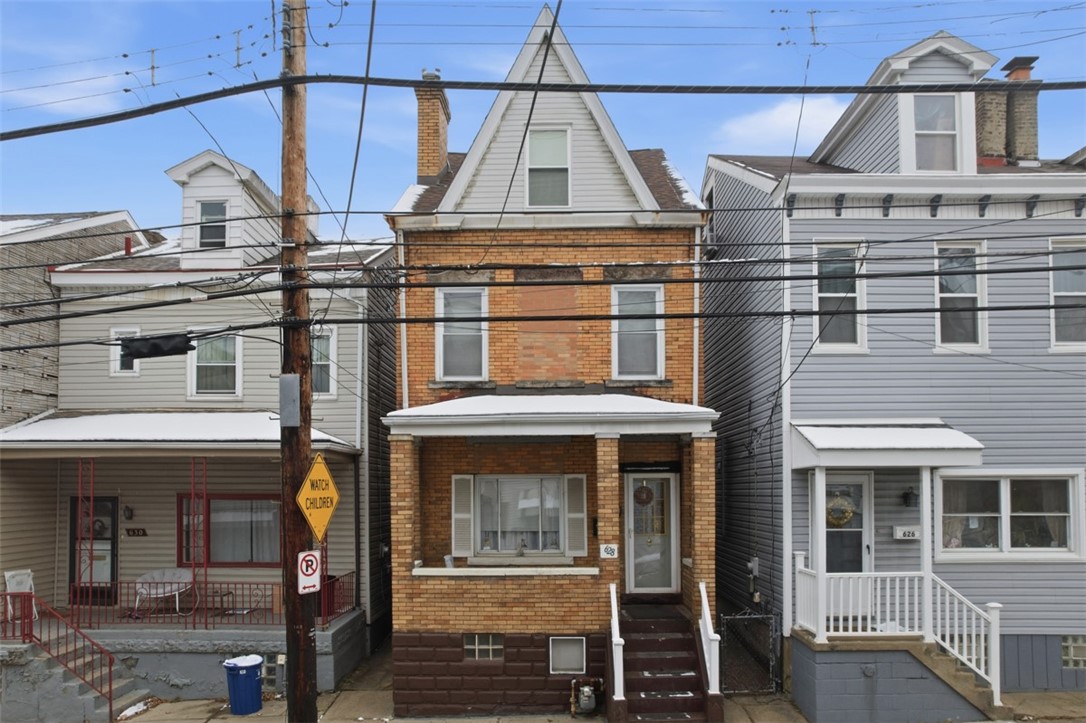 628 Edmond St