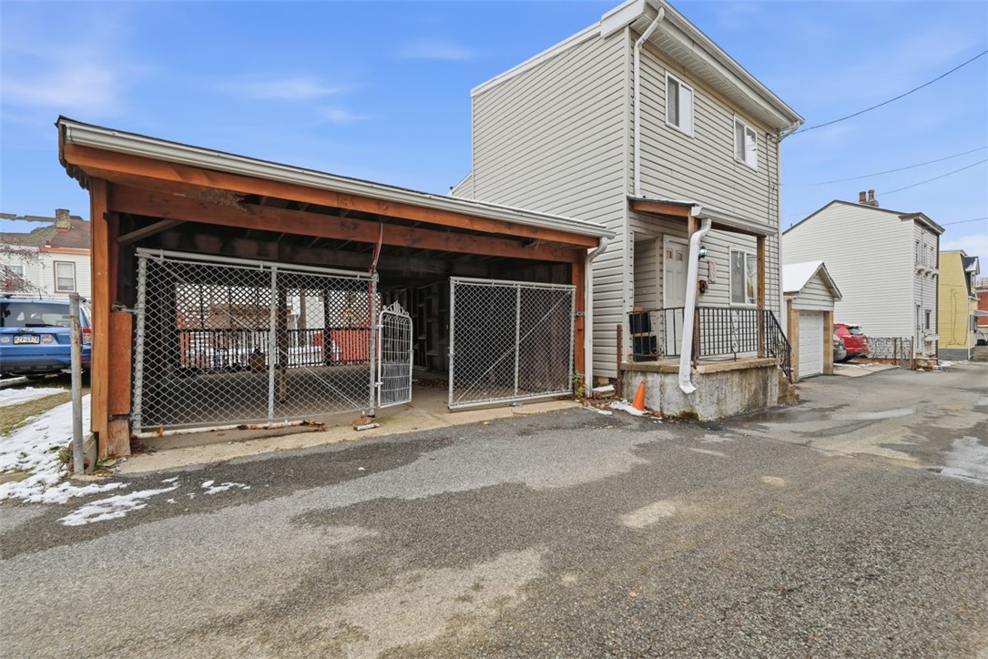 628 Edmond St