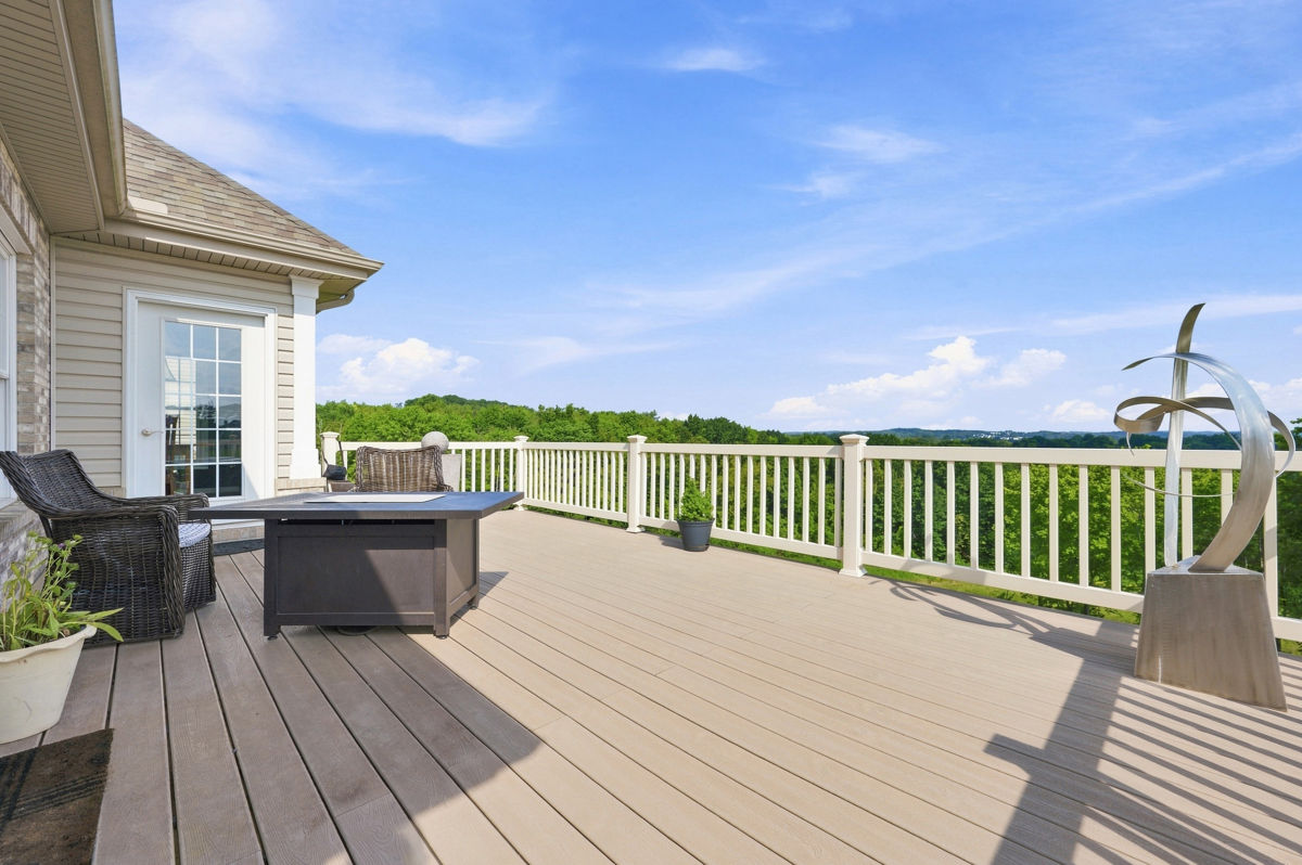 316 Ridge View COURT