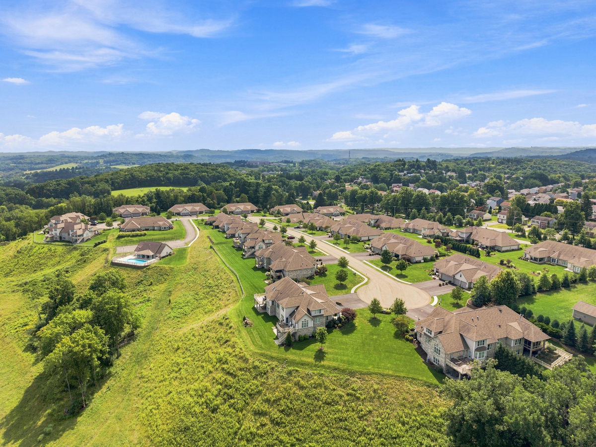 316 Ridge View COURT