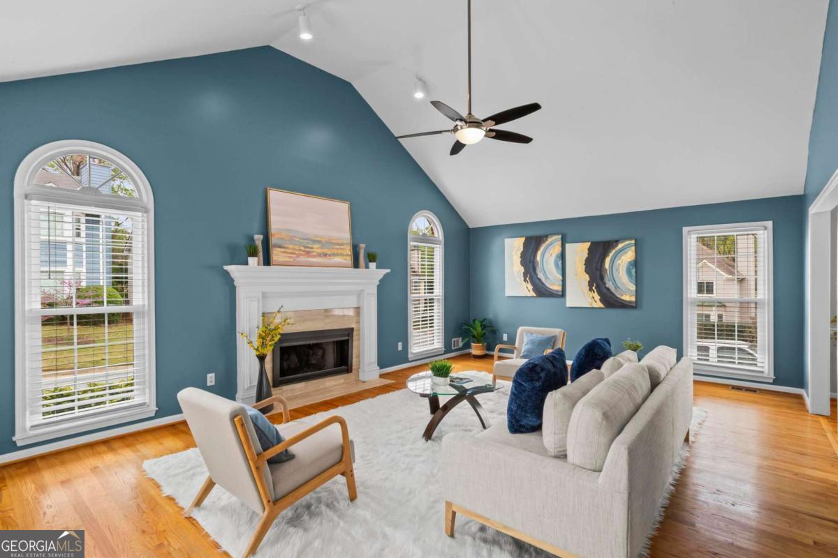 1175 Alexandria Court NE