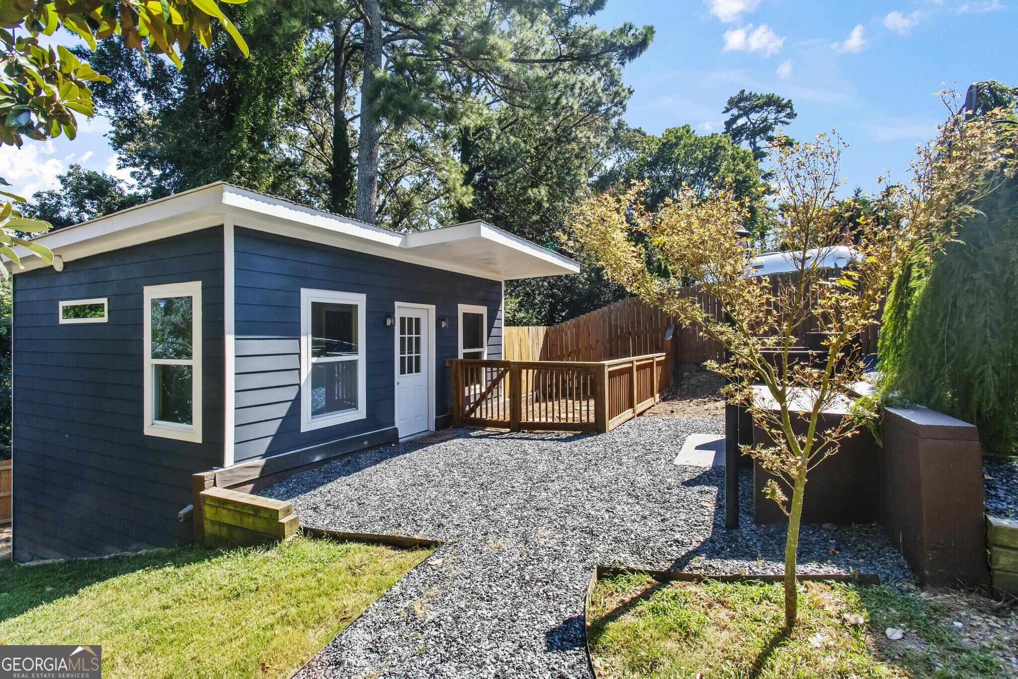 2695 Sharondale Drive NE