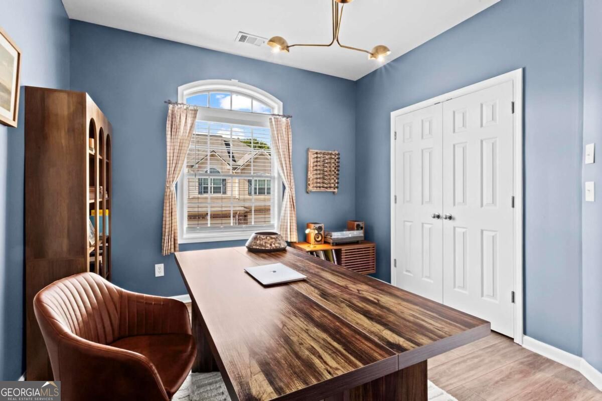 305 Glen Ivy