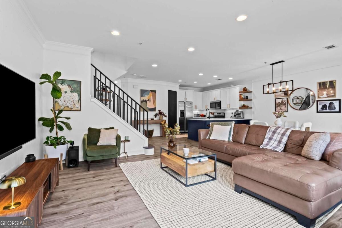 305 Glen Ivy