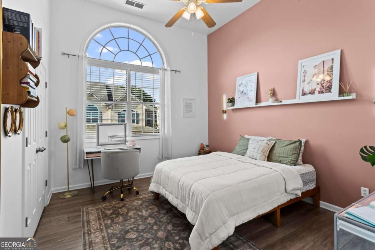 305 Glen Ivy