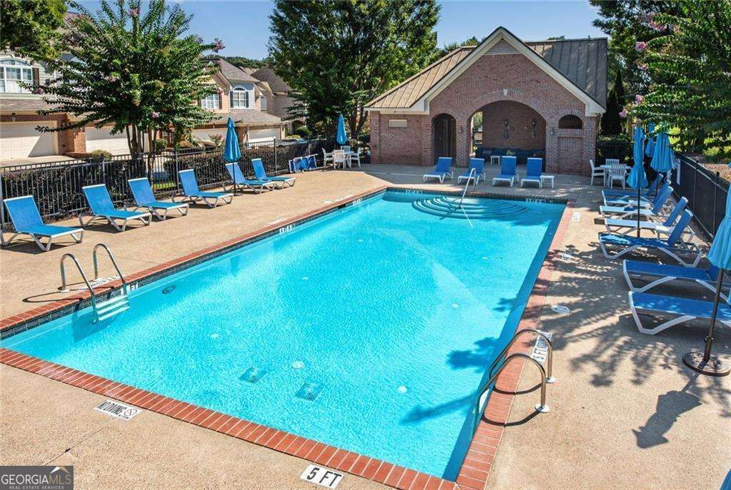 305 Glen Ivy