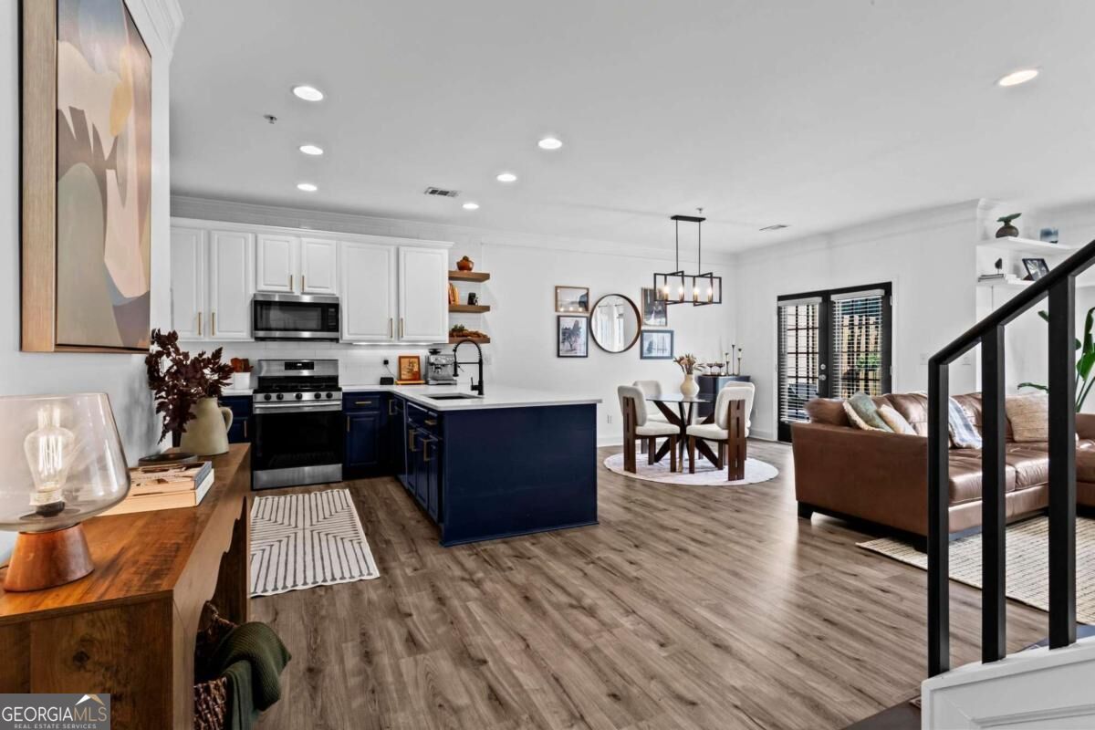 305 Glen Ivy