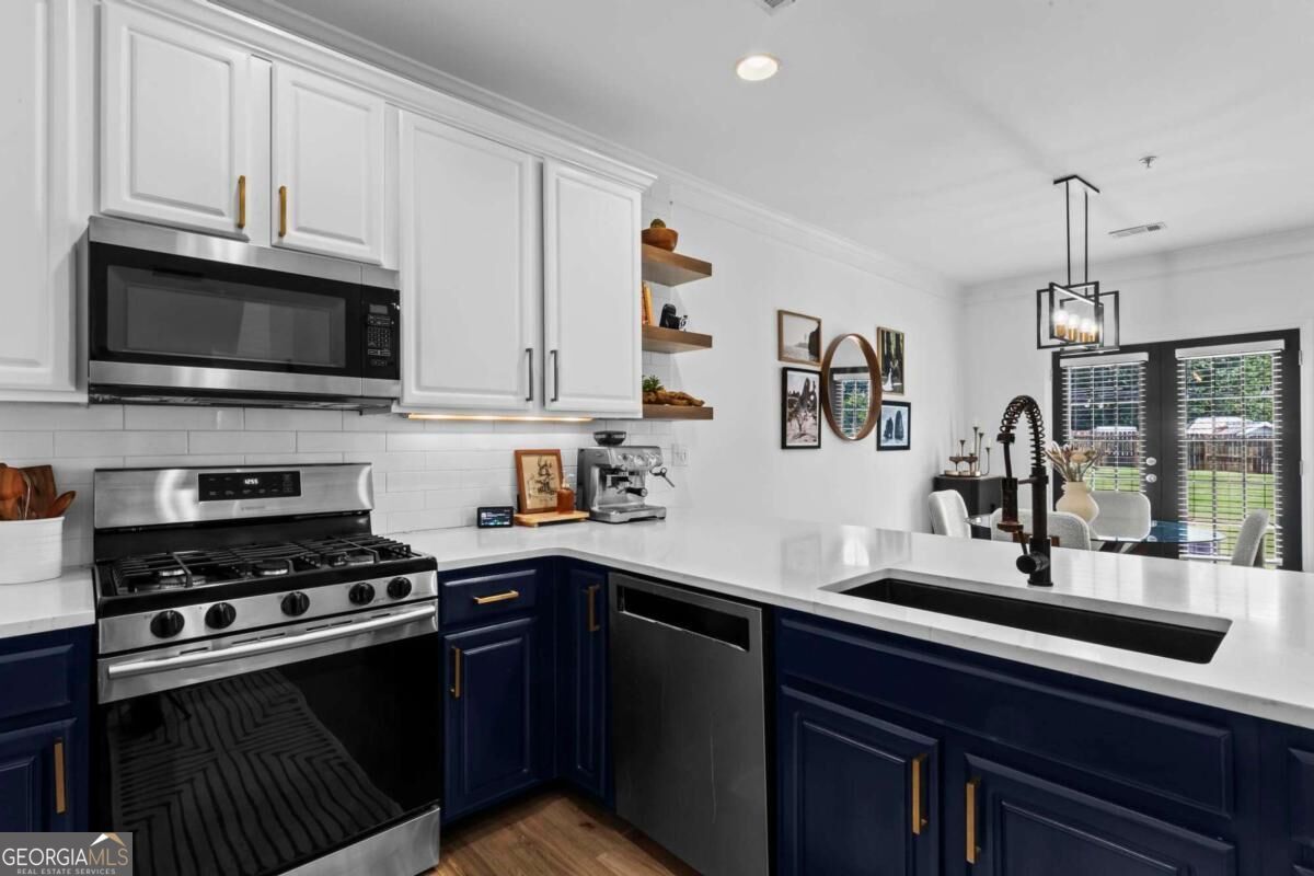 305 Glen Ivy