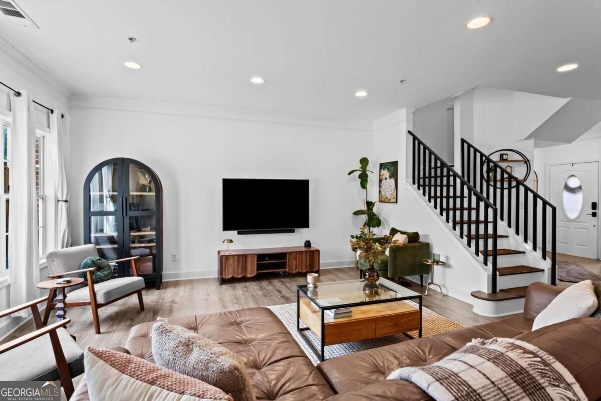305 Glen Ivy