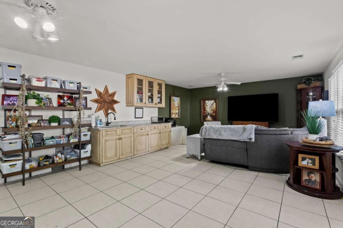 781 Hardage Farm Drive NW