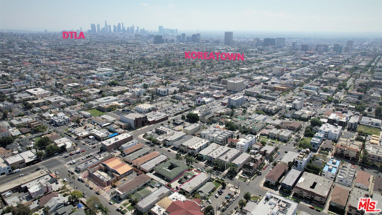 4843 Rosewood Ave